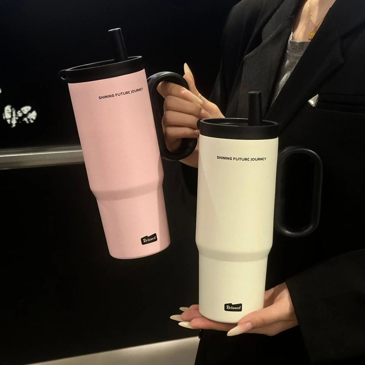 Edelstahl Thermobecher 720ml – Mit Strohhalm & Griff, Vakuumisoliert für Kaffee & Reisen